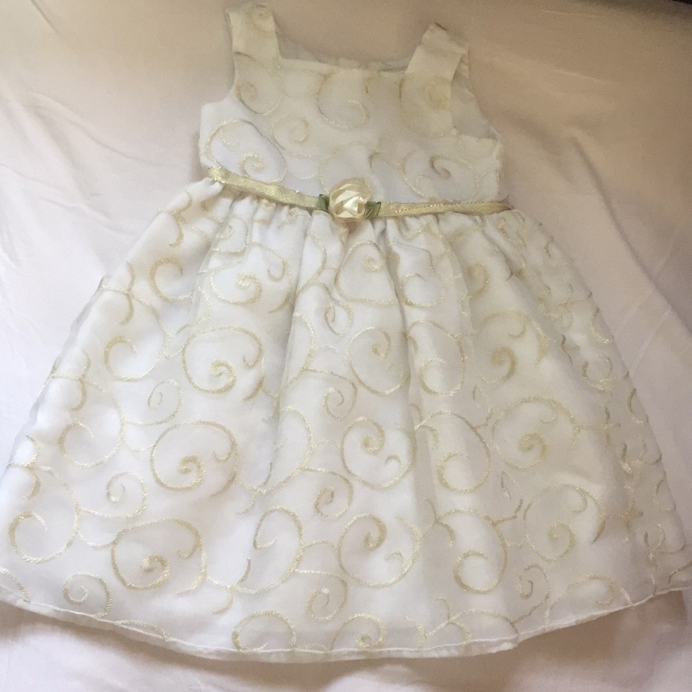 5/$5 pay $20. YOUNGLAND. Dress.